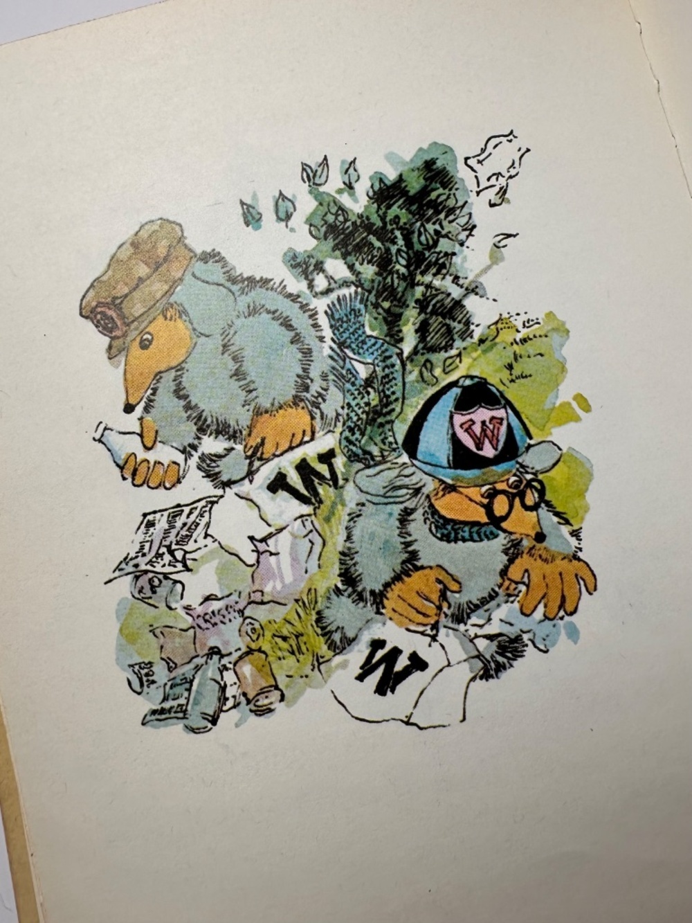 Vintage 1975 Wellington and the Blue Balloon Book - Picture 3 of 10